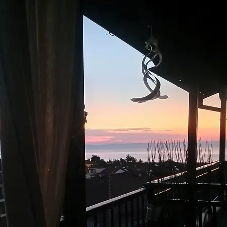 דירה Olympian Sunrise Balcony *