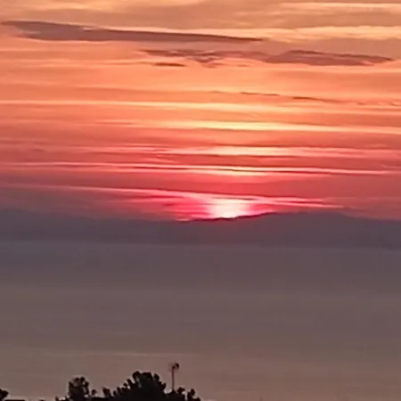 דירה Olympian Sunrise Balcony ליטוחורון